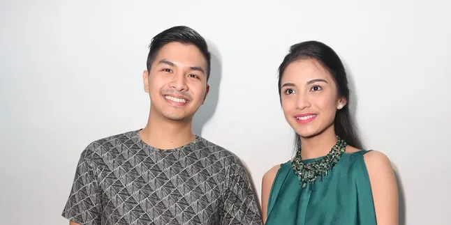 Nikah Akhir Tahun, Chelsea Olivia Siap Sebar Ribuan Undangan Nikah Akhir Tahun, Chelsea Olivia Siap Sebar Ribuan Undangan