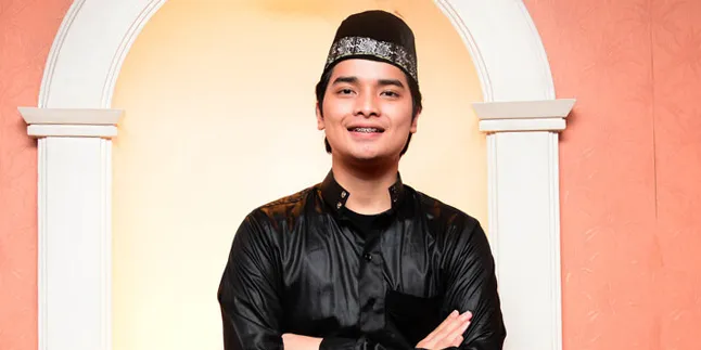Nikah Muda, Ternyata Alvin Faiz & Larissa Chou Tunda Momongan Nikah Muda, Ternyata Alvin Faiz & Larissa Chou Tunda Momongan