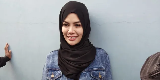 Nikita Mirzani Ajukan Cerai Karena Dipo Latief Sudah Tak Menghargainya Sebagai Istri?
