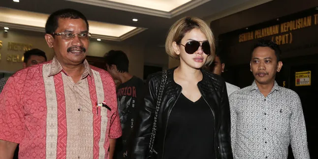 Nikita Mirzani Akui Dipaksa Cabut Laporan, Ini Kata Pihak Jupe Nikita Mirzani Akui Dipaksa Cabut Laporan, Ini Kata Pihak Jupe