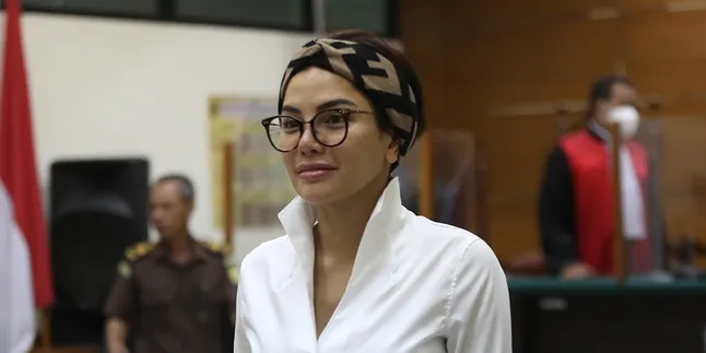 Nikita Mirzani Ancam Tak Mau Jalani Sidang Jika Dito Mahendra Dihadirkan Secara Online, Siap Dipenjara Lama