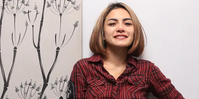 Nikita Mirzani Berniat Laporkan Media Yang Kebablasan Nikita Mirzani Berniat Laporkan Media Yang Kebablasan