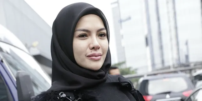 Nikita Mirzani Pilih Olahraga Zumba Untuk Dijadikan Pelarian
