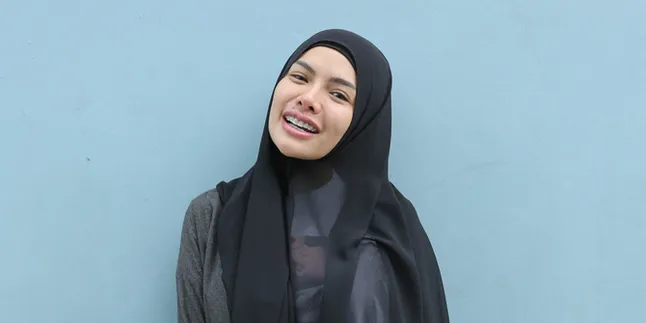 Nikita Mirzani Sebut Kabar Pernikahan Billy Syahputra dan Hilda Vitria Hoax