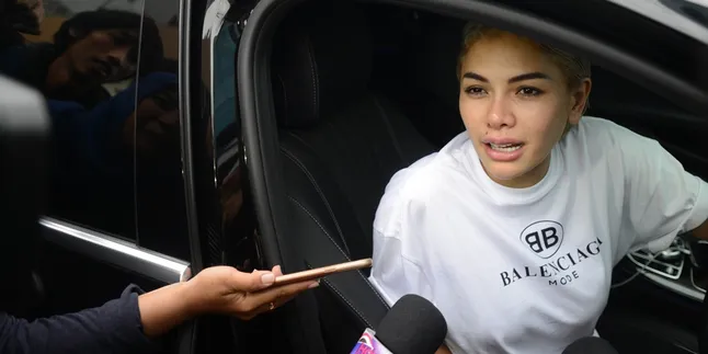 Nikita Mirzani Ungkap Akan Langsungkan Pernikahan di Tahun 2018