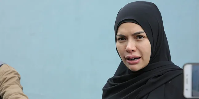 Nikita Mirzani Ungkap Ibu Tiri Dipo Pernah Lakukan Praktek Dukun Padanya