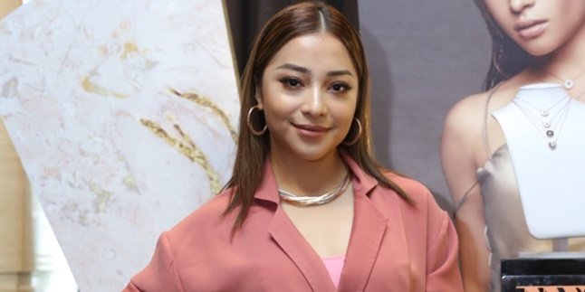 Nikita Willy Admits She Has Broken Up with Indra Priawan, Fulfilling the Late Father's Trust