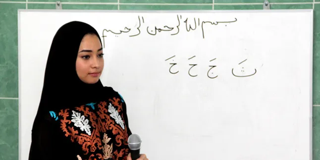 Nikita Willy Bagi Tips Mengajar Ngaji Anak-Anak