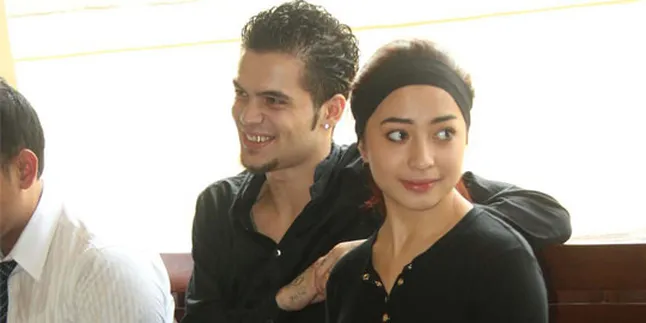 Nikita Willy Makin Setia Dampingi Diego Michiels