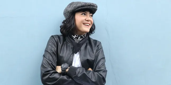 Nikmati Masa Indah Pengantin Baru, Poppy Sovia Tak Tunda Punya Momongan Nikmati Masa Indah Pengantin Baru, Poppy Sovia Tak Tunda Punya Momongan
