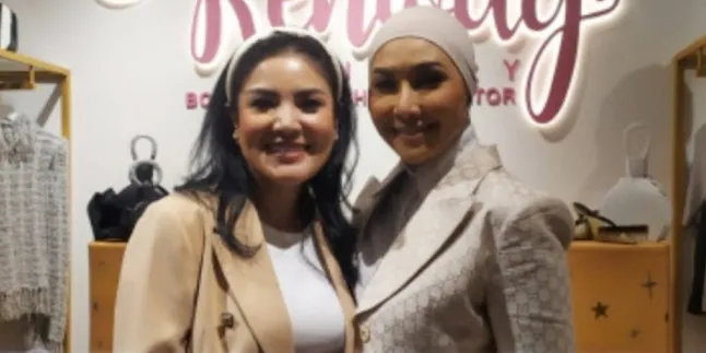 Nindy Ayunda Hobi Koleksi Tas Mahal Untuk Mood Booster dan Investasi Masa Depan Nindy Ayunda Hobi Koleksi Tas Mahal Untuk Mood Booster dan Investasi Masa Depan