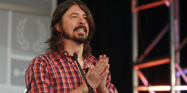 Nirvana Masuk Hall of Fame, Dave Grohl Berterima Kasih ke Ibunya