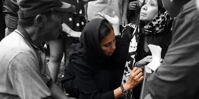 Nisan Yana Zein Belum Ada, Ayu Azhari Tulis Pakai Spidol