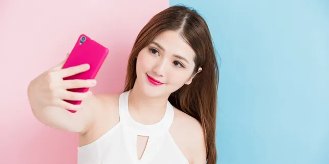 No Filter Needed, Perhiasan Berlian jadi Rahasia Selfie Berkilau di Media Sosial