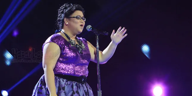 No One, Shena Malsiana Lebih Lembut di Lagu ke-2