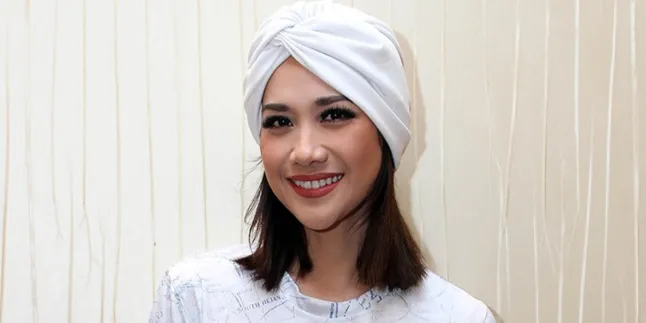 Noah Mulai Belajar Puasa, Bunga Citra Lestari Beri Hadiah Unik