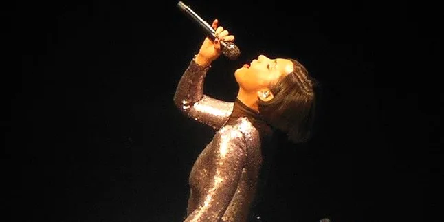 Nonton Aksi Peraih Grammy Award Alicia Keys, GRATIS? Bisa!
