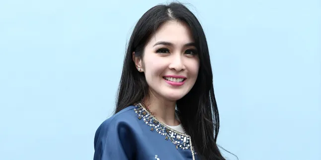 Nonton 'BEAUTY & THE BEAST', Sandra Dewi Mengaku Gelisah Sendiri