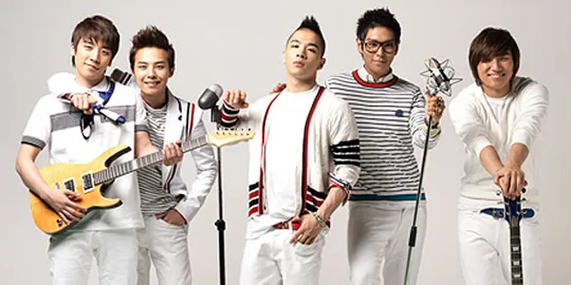 Nonton Konser Big Bang, Fans Luar Kota Rela Antre Dari Siang Nonton Konser Big Bang, Fans Luar Kota Rela Antre Dari Siang