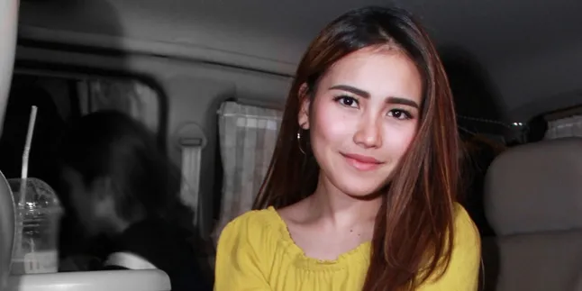 Nonton 'THE JUNGLE BOOK', Ayu Ting Ting Ingin Bilqis Belajar