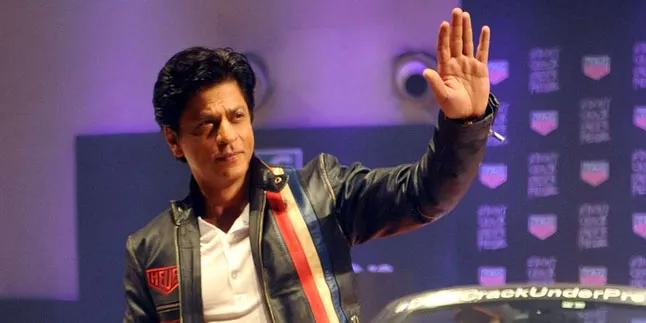 Nostalgia Abis, Foto Shahrukh Khan Dengan Aktris Cantik 'DIL SE'