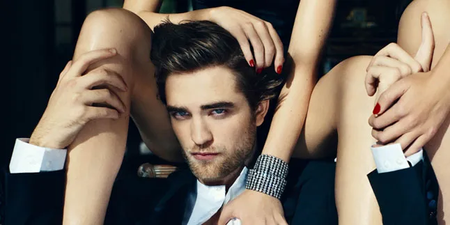 Novelis 'FIFTY SHADES OF GREY' Inginkan Robert Pattinson Novelis 'FIFTY SHADES OF GREY' Inginkan Robert Pattinson