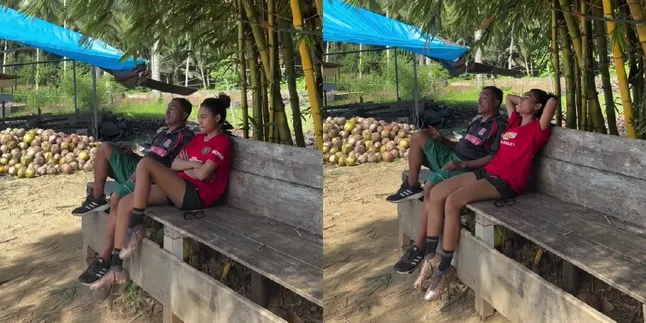 Novia Bachmid Sings with Her Father in the Yard, Simple but Not Everyone Can Do It