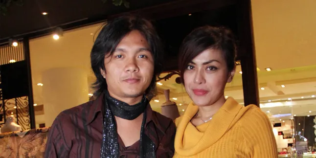 Novita Dewi: Perjanjian Pranikah, Serem Banget! Novita Dewi: Perjanjian Pranikah, Serem Banget!