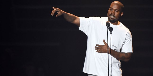 Nyanyi 'Famous', Kanye West Sindir Taylor Swift Lagi