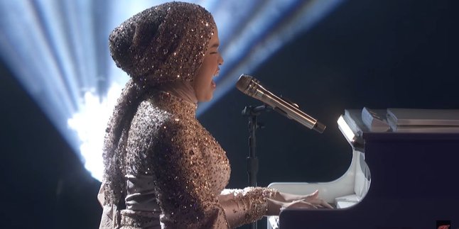 Sing the song 'I STILL HAVEN'T FOUND WHAT I'M LOOKING FOR' by U2 on the America's Got Talent stage, Putri Ariani praised by U2 vocalist Bono