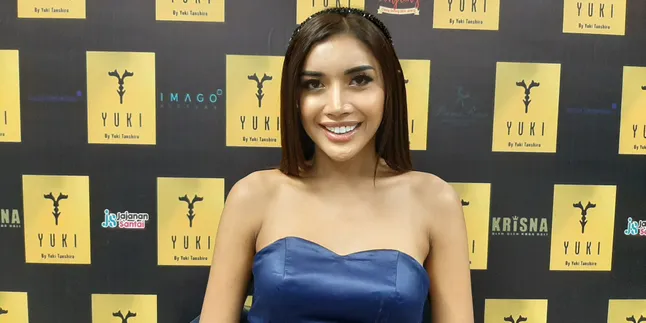 Ogah Disebut Model Androgini, Millen Cyrus : Aku Udah Feminim dan Wanita Ogah Disebut Model Androgini, Millen Cyrus : Aku Udah Feminim dan Wanita