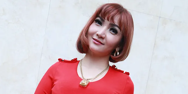 Ogah Peran Panas, Roro Fitria Ditantang Mainkan Tokoh Jahat Ogah Peran Panas, Roro Fitria Ditantang Mainkan Tokoh Jahat