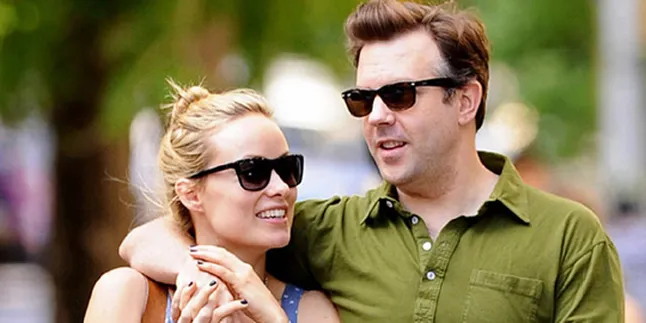 Olivia Wilde - Jason Sudeikis Resmi Bertunangan