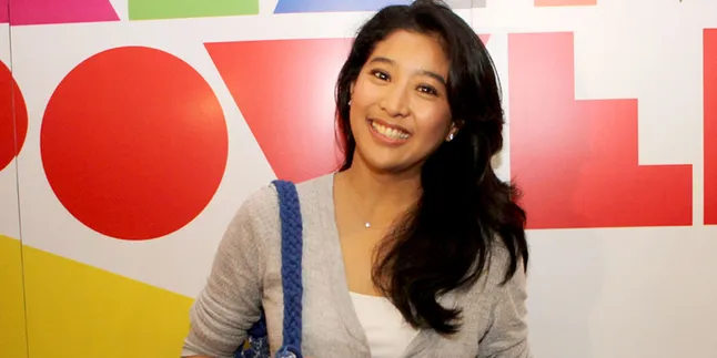 Olivia Zalianty Akui Punya Kedekatan Dengan ARB! Olivia Zalianty Akui Punya Kedekatan Dengan ARB!