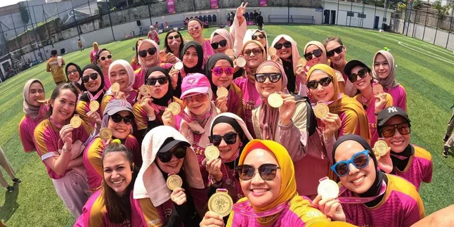 OMDC 9lorious Cup Sukses Digelar, Dimeriahkan oleh Mona Ratuliu hingga Meisya Siregar OMDC 9lorious Cup Sukses Digelar, Dimeriahkan oleh Mona Ratuliu hingga Meisya Siregar