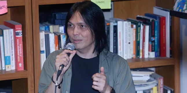 Once Mekel Dengarkan Curhat 50 Ketua RT di Kelurahan Cilandak