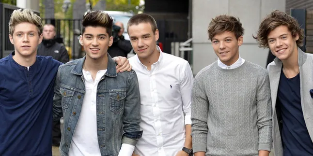 One Direction Joget Macarena!