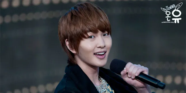 Onew SHINee Tersipu Kala Ditanya Pacaran