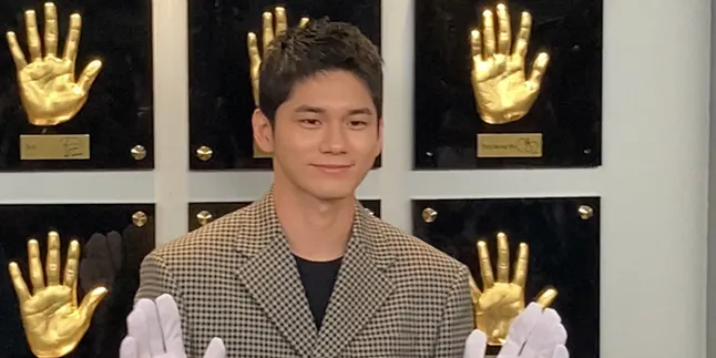 Ong Seong Wu Bikin Histeris Penggemar Saat Hadiri Pembukaan Korea 360