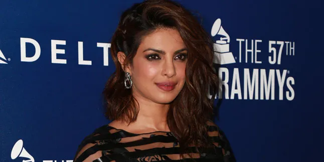 Oops, Aktris Baru Ini 'Bajak' Kamar Tidur Priyanka Chopra Oops, Aktris Baru Ini 'Bajak' Kamar Tidur Priyanka Chopra