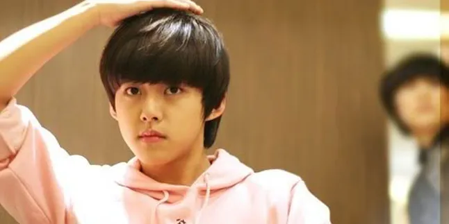 Operasi Paru-Paru, Dongho U-KISS Batalkan Jadwal Promo