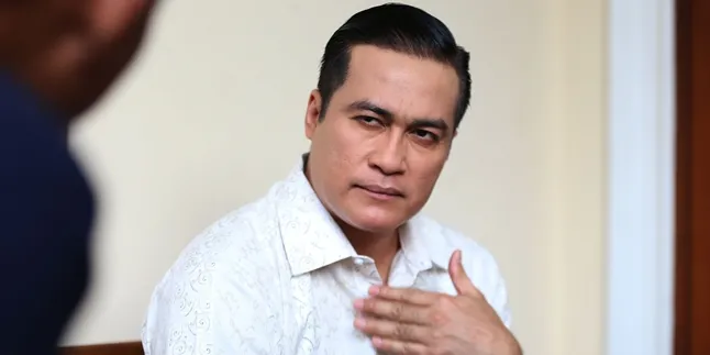 Orang Tua Pacar Hampir Seusia Dirinya, Adjie Pangestu Galau