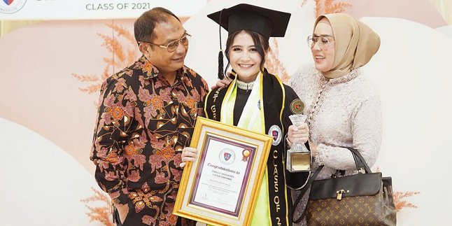 Prilly Latuconsina's Parents Have Specific Criteria for Their Future Son-in-Law