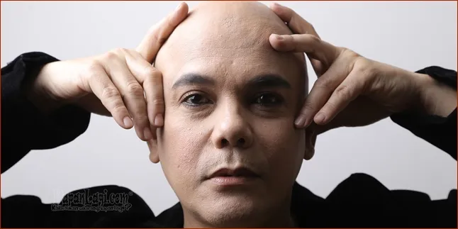 Ozy Syahputra Sulit Lepas Dari Hantu 'Syaiton Nirojim' Ozy Syahputra Sulit Lepas Dari Hantu 'Syaiton Nirojim'