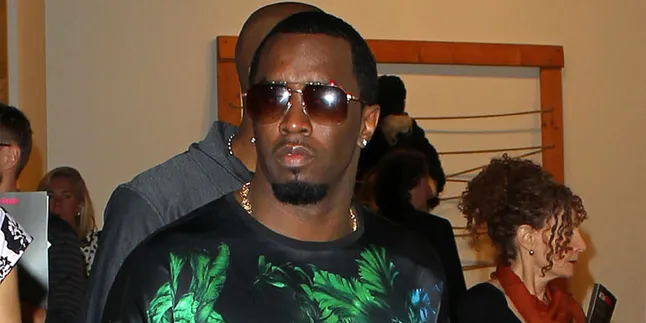 P Diddy Resmi Bertunangan Dengan Kekasihnya?