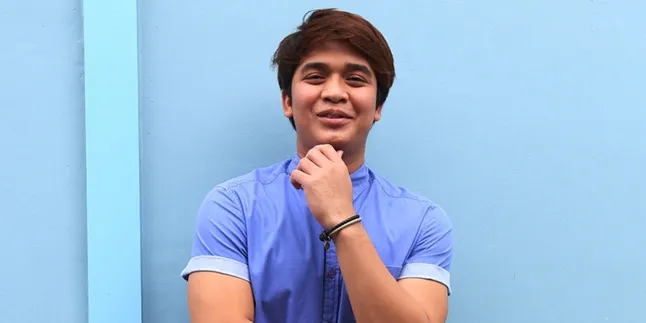 Pacaran Dengan Artis Cantik, Billy Syahputra Segera Nikah?
