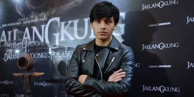 Pacaran Dengan Shenina Cinnamon, Fans Jefri Nichol Cemburu? Pacaran Dengan Shenina Cinnamon, Fans Jefri Nichol Cemburu?