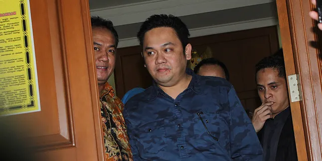Pajang Foto Bareng di RS, Farhat Kini Doakan Olga Masuk Surga Pajang Foto Bareng di RS, Farhat Kini Doakan Olga Masuk Surga