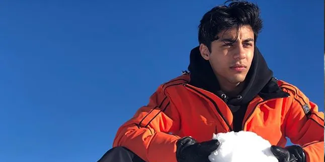 Pajang Foto Kelewat Ganteng, Aryan Khan Banjir Lamaran Dari Cewek-Cewek
