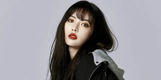 Pakai Baju Kasual, HyunA Pamerkan Kaki Jenjang & Hot Lewat Akun Instagram